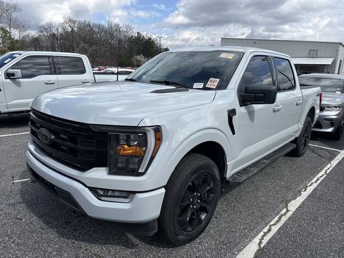 Used 2023 Ford F150 XLT w/ Equipment Group 302A High image 3