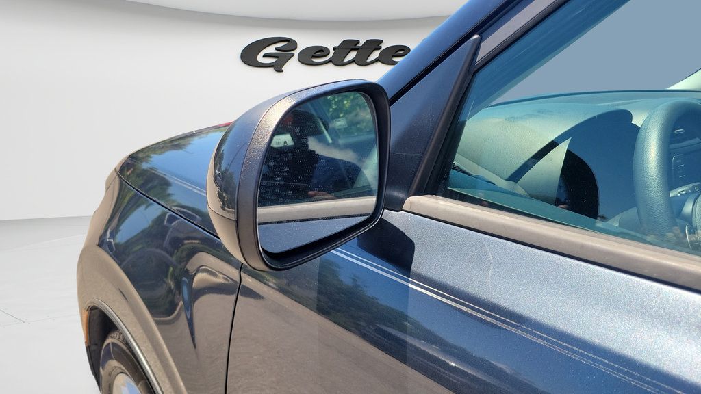 Used 2020 Kia Soul S FWD image 25
