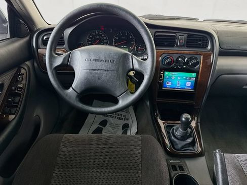 Used 2003 Subaru Outback Wagon AWD/4WD image 26