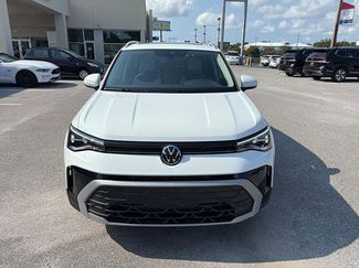 New 2025 Volkswagen Taos SE video 2