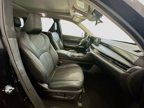 Used 2023 INFINITI QX60 Luxe w/ Cargo Package AWD/4WD image 35