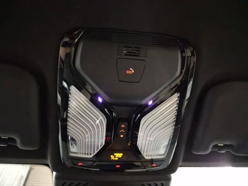 Used 2024 BMW X3 sDrive30i w/ Premium Package w/ZPA image 35