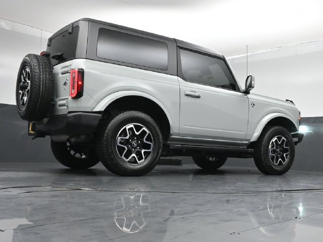 Certified 2023 Ford Bronco Outer Banks AWD/4WD image 40