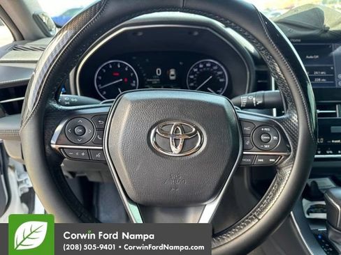 Used 2019 Toyota Avalon Touring w/ Advanced Safety Package FWD image 7