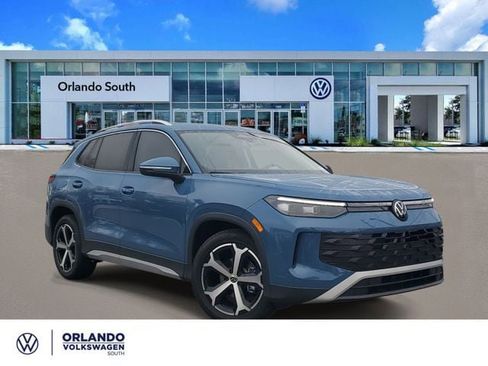 New 2026 Volkswagen Tiguan SE image 1