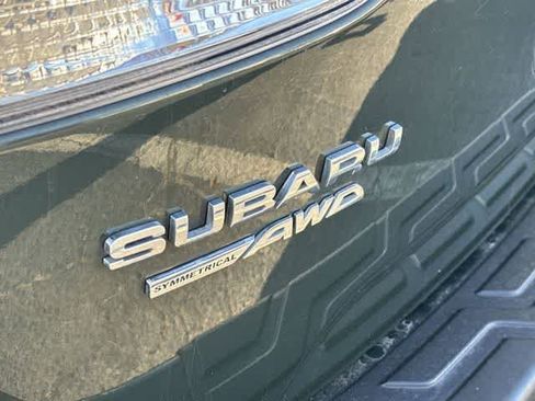 Used 2022 Subaru Forester Premium w/ Popular Package #3 AWD/4WD image 11
