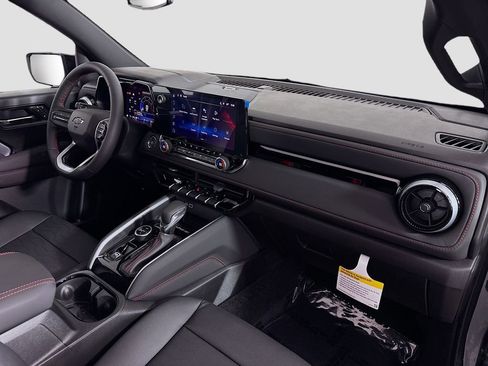 Used 2026 Chevrolet Colorado Z71 w/ Technology Package image 33