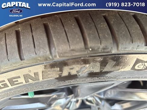 Used 2022 Chevrolet Camaro LT RWD image 14