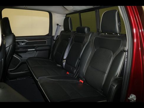 Used 2022 RAM 1500 Laramie AWD/4WD image 19