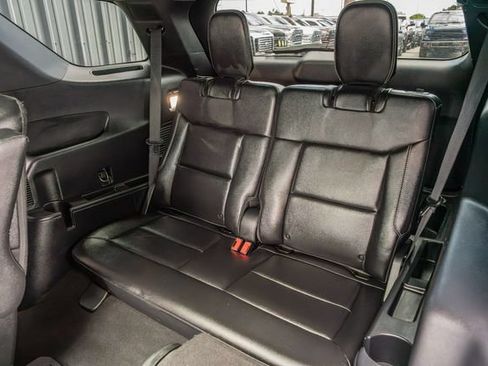 Used 2022 Ford Explorer ST w/ Equipment Group 401A AWD/4WD image 39