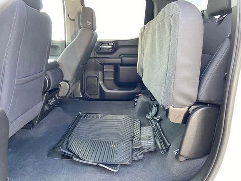 Used 2022 Chevrolet Silverado 1500 LT image 17