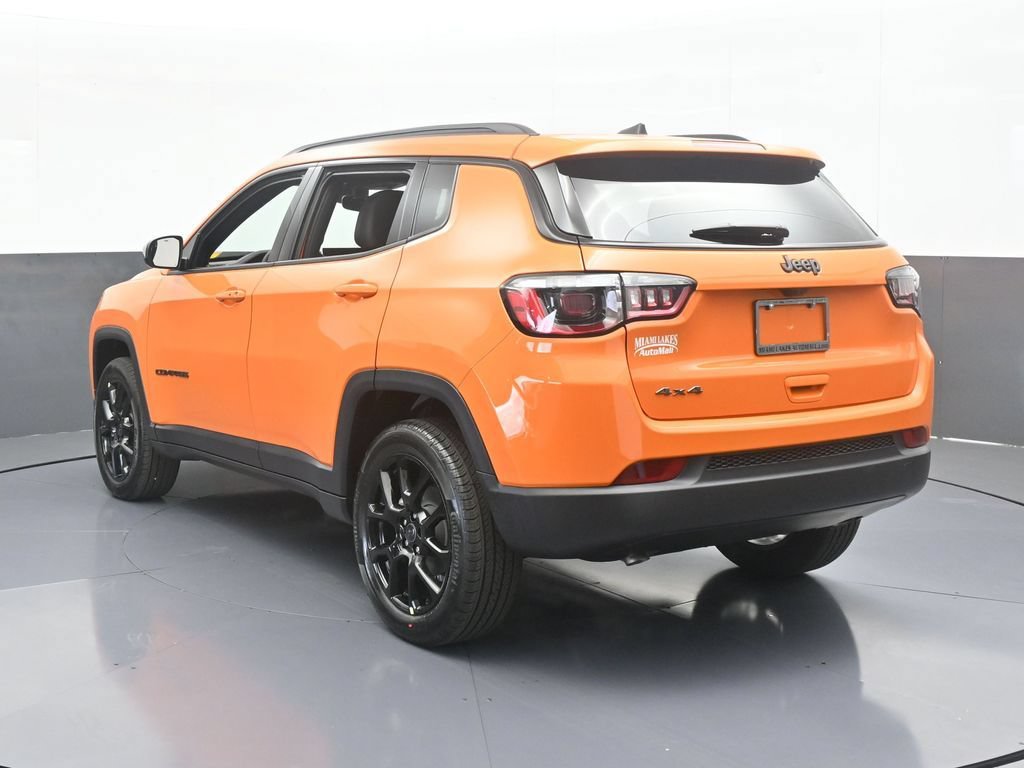 New 2026 Jeep Compass Latitude AWD/4WD image 4