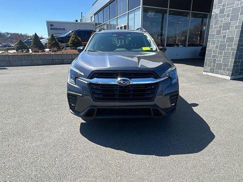 New 2026 Subaru Ascent Limited image 2