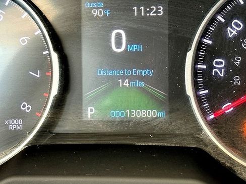 Used 2021 Toyota RAV4 LE FWD image 24