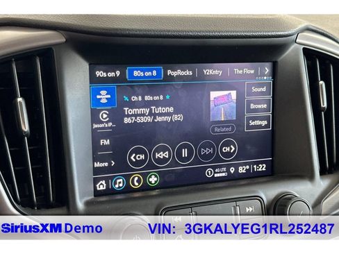 Used 2024 GMC Terrain AT4 w/ Tech Package AWD/4WD image 29