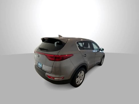 Used 2018 Kia Sportage LX image 8