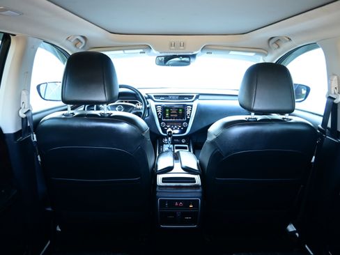 Used 2021 Nissan Murano Platinum w/ Cargo Package image 13