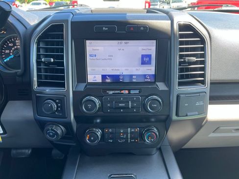 Used 2020 Ford F150 XLT w/ Equipment Group 302A Luxury AWD/4WD image 26