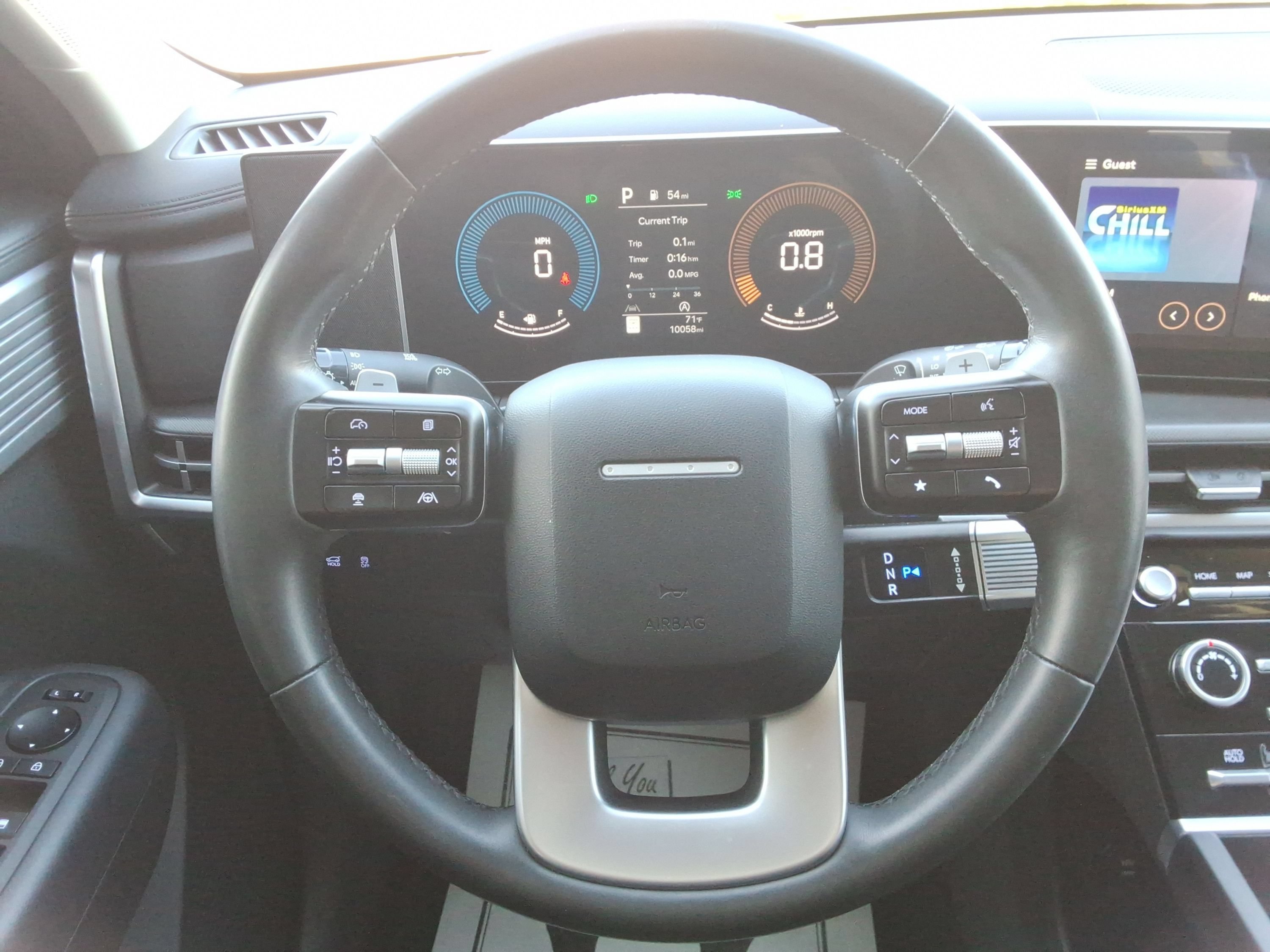 Used 2024 Hyundai Santa Fe SE AWD/4WD image 4