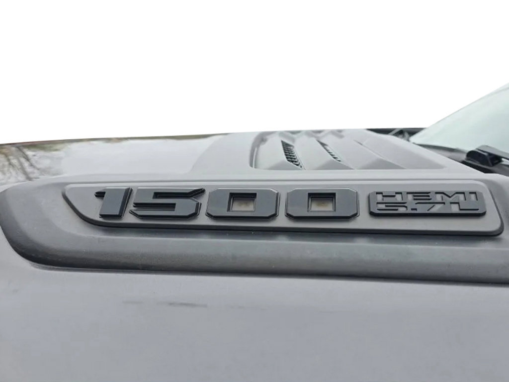 Used 2019 RAM 1500 Rebel w/ Level 1 Equipment Group AWD/4WD image 11