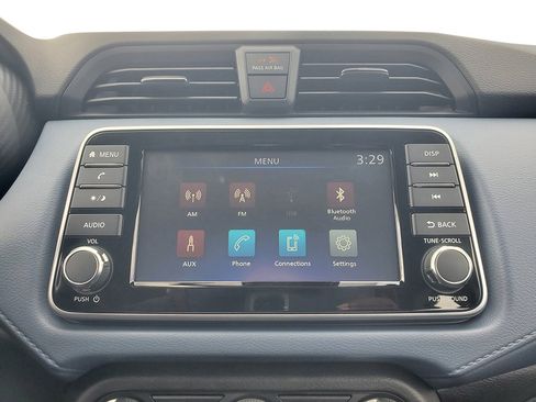 New 2025 Nissan Versa SV w/ Trunk Package image 19