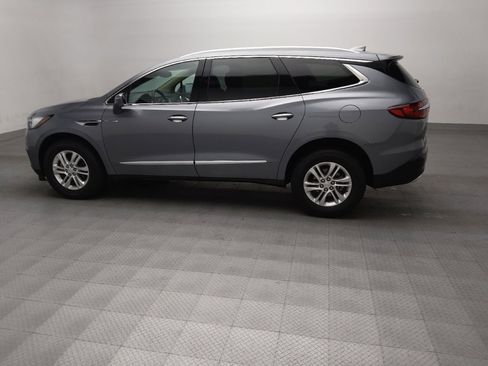 Used 2019 Buick Enclave Essence FWD image 3