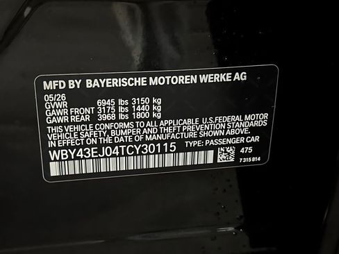 Used 2026 BMW i7 eDrive50 w/ M Sport Package RWD image 24
