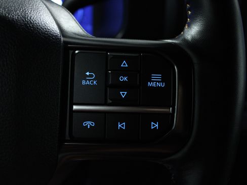 Used 2023 Ford F350 Platinum image 21