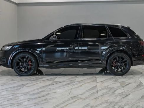 Used 2017 Audi Q7 3.0T Prestige w/ Prestige Package AWD/4WD image 17