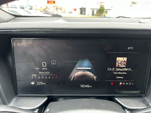 Used 2025 GMC Terrain Elevation image 13