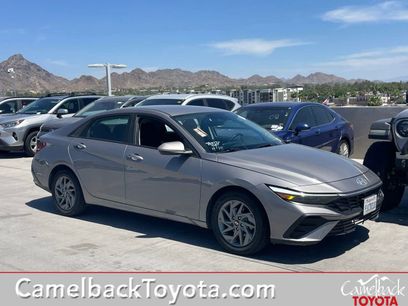 Used 2024 Hyundai Elantra SEL