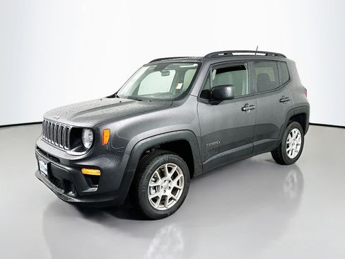 Used 2020 Jeep Renegade Sport w/ Sport Appearance Group AWD/4WD image 5
