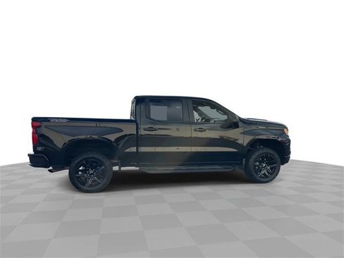 Used 2023 Chevrolet Silverado 1500 LT Trail Boss w/ Protection Package image 9
