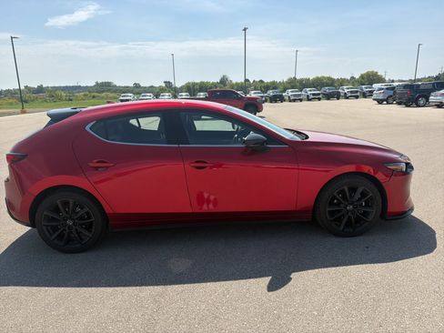 Used 2023 MAZDA MAZDA3 Hatchback w/Premium Plus Pkg AWD/4WD image 7
