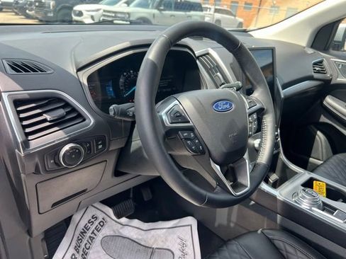 Used 2024 Ford Edge Titanium w/ Equipment Group 301A AWD/4WD image 7