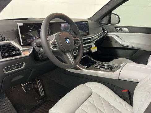 New 2026 BMW X7 xDrive40i AWD/4WD image 21