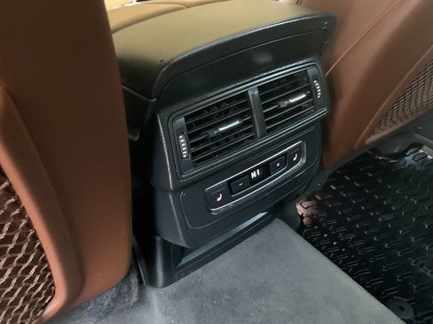 Used 2018 Audi Q7 3.0T Premium Plus w/ Premium Plus Package image 22