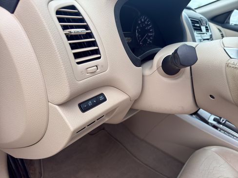 Used 2014 Nissan Altima 2.5 SL FWD image 14
