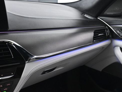 Used 2022 BMW M5 w/ Competition Package image 53