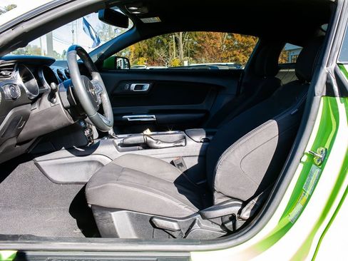 Used 2020 Ford Mustang Coupe image 15