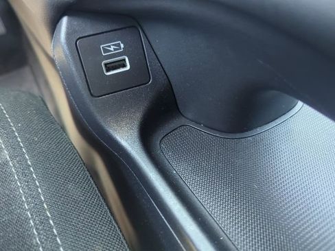 Certified 2023 Honda HR-V LX image 11