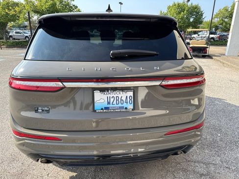 Certified 2025 Lincoln Corsair Reserve w/ Jet Appearance Package AWD/4WD image 10