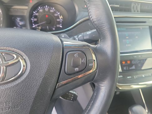 Used 2015 Toyota Avalon XLE Touring image 22