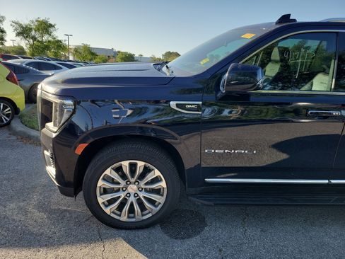 Used 2022 GMC Yukon Denali image 11