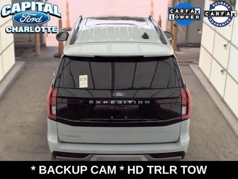Used 2025 Ford Expedition Platinum AWD/4WD image 6