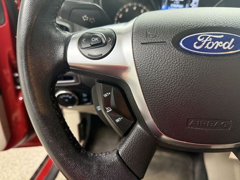 Used 2012 Ford Focus SEL image 16