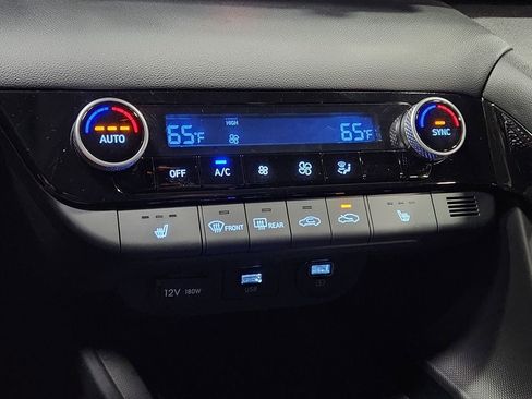 Used 2022 Hyundai Elantra SEL w/ Convenience Package FWD image 37