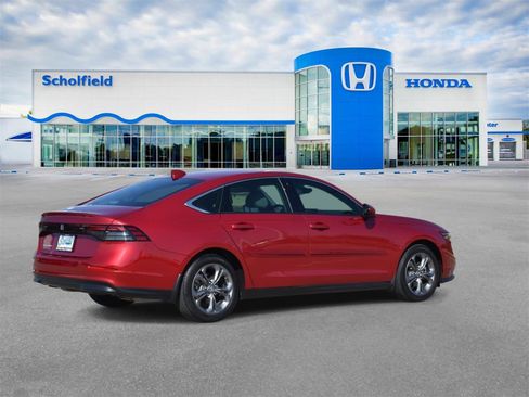 Used 2024 Honda Accord EX image 3