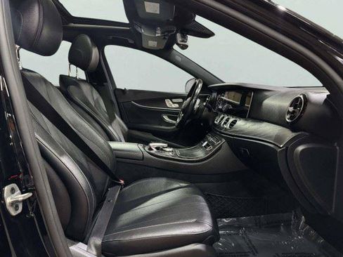 Used 2020 Mercedes-Benz E 450 4MATIC Sedan image 55