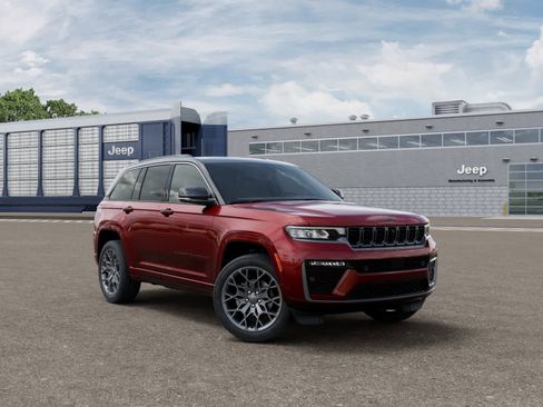 New 2026 Jeep Grand Cherokee Summit AWD/4WD image 5